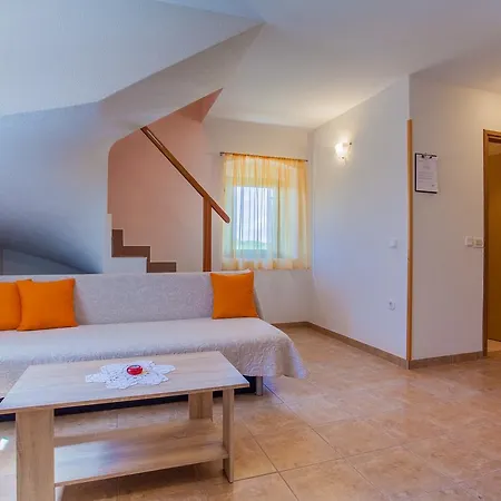 Apartament Dandic